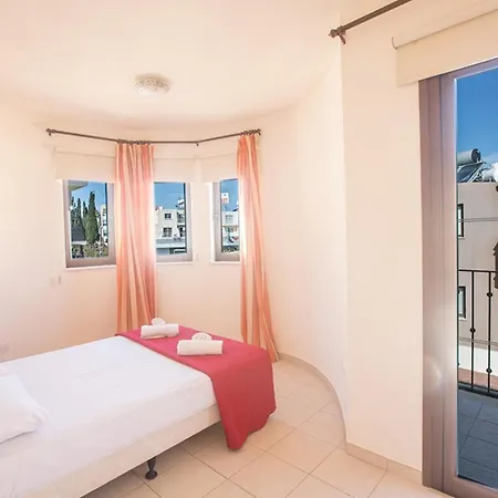 Cyprus Minutes From The Beach, 1197 بروتاراس